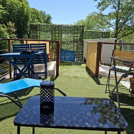 Independant Avec Terrasse Sur Peniche