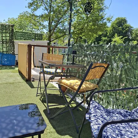 Independant Avec Terrasse Sur Peniche Daire Metz